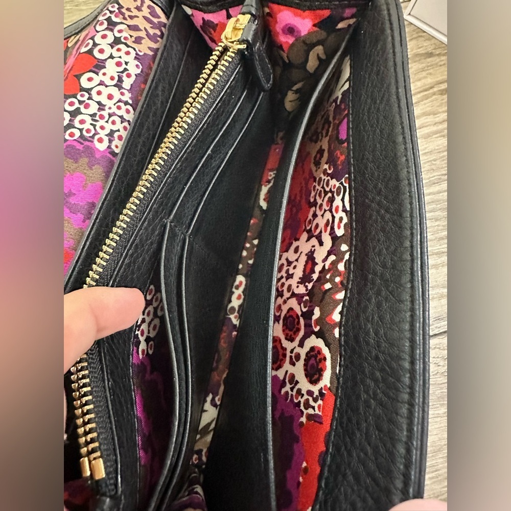 🌷Vera Bradley Black Quilted Women's Wallet🌷 - Picture 11 of 16